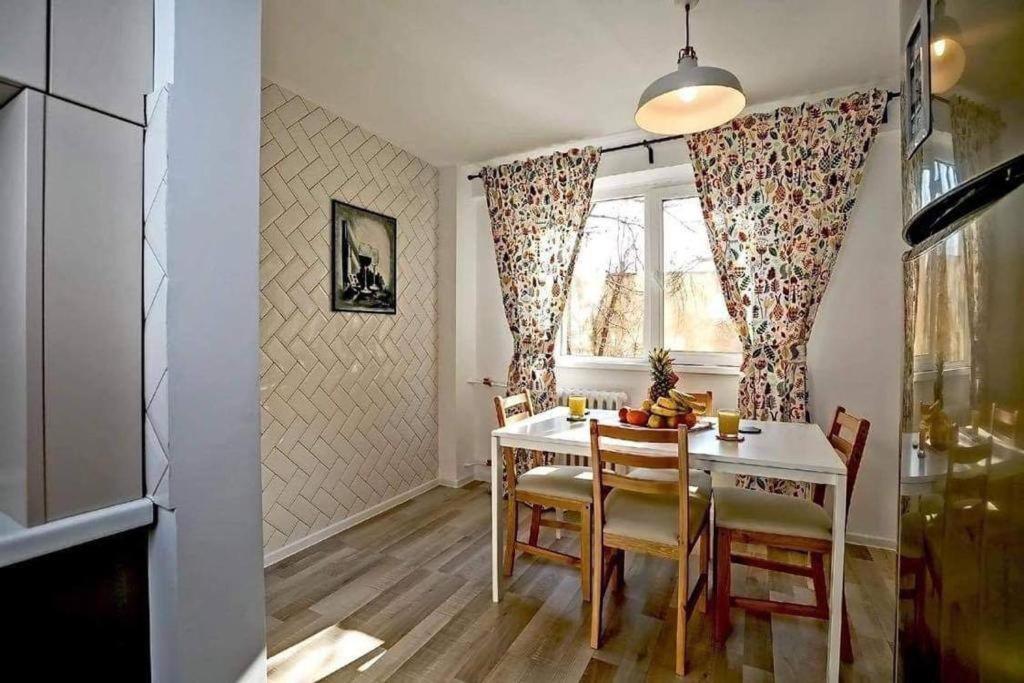 Poetry I Piata Victorei Apartamento